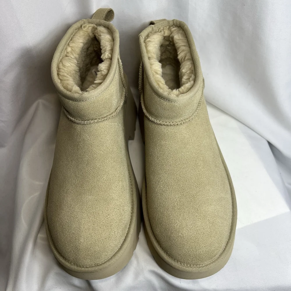 UGG this item